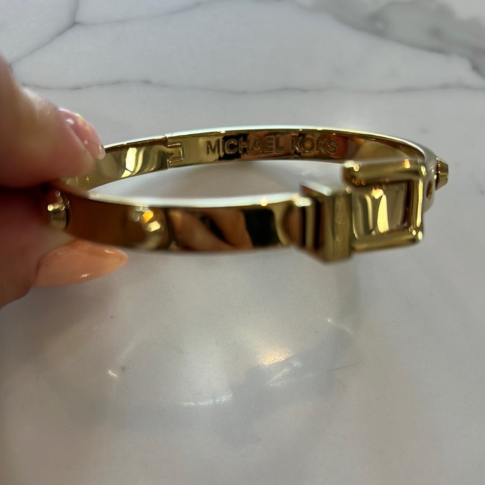 Michael Kors gold bangle bracelet